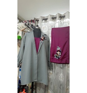 English Grey blazer with 3d flower patch n inner set